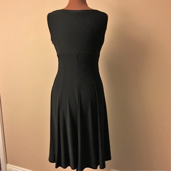 JONES NEW YORK Crossed Bodice Fit & Flare Dress - Picture 7 of 11